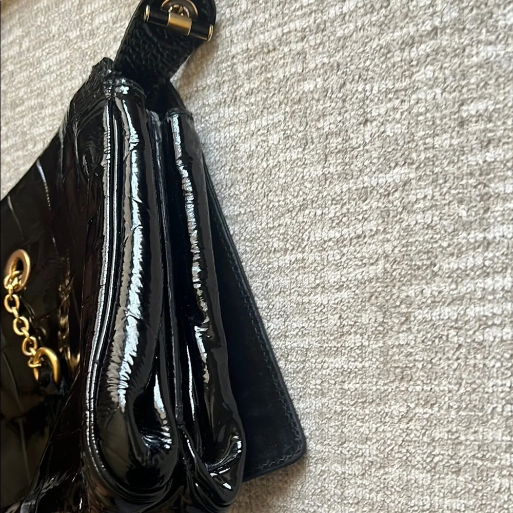 Yves Saint Laurent, Rive Gauche, Black Patent Leather Catlwalk Flap Bag - Picture 5 of 12